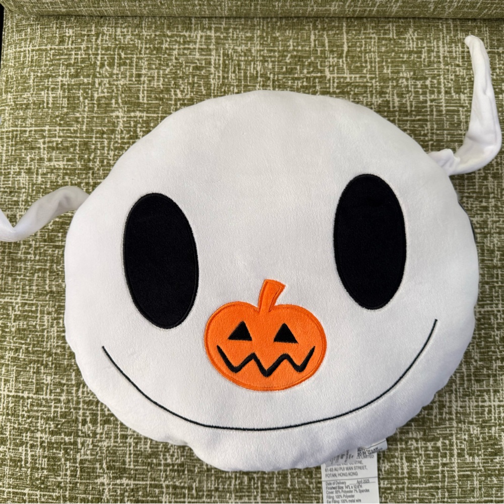 NEW w/ tags Halloween Zero Ghost face Pillow nightmare Christmas NBC Jack Disney